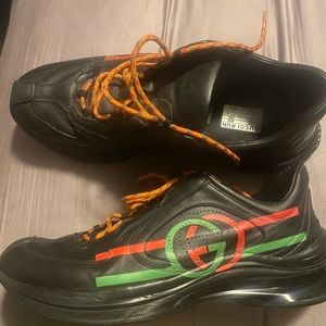 Gucci Black run LOGO sneakers